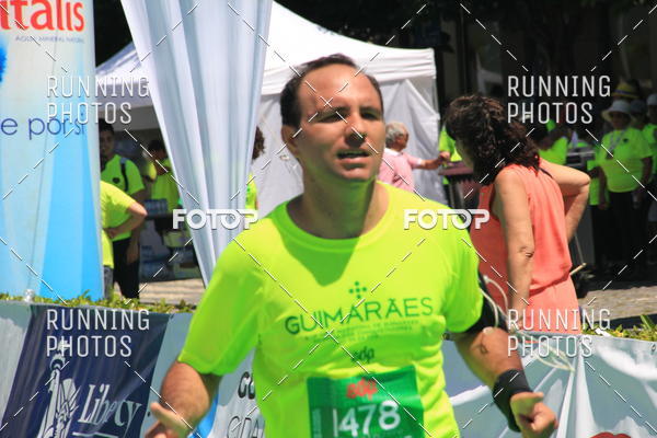 Buy your photos of the eventMeia Maratona Guimares 2016 on Fotop