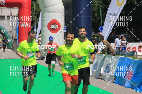 Buy your photos of the eventMeia Maratona Guimares 2016 on Fotop
