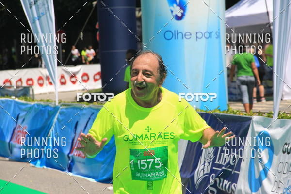 Buy your photos of the eventMeia Maratona Guimares 2016 on Fotop