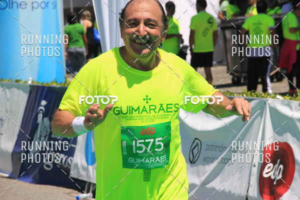 Buy your photos of the eventMeia Maratona Guimares 2016 on Fotop