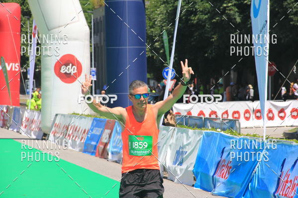 Buy your photos of the eventMeia Maratona Guimares 2016 on Fotop