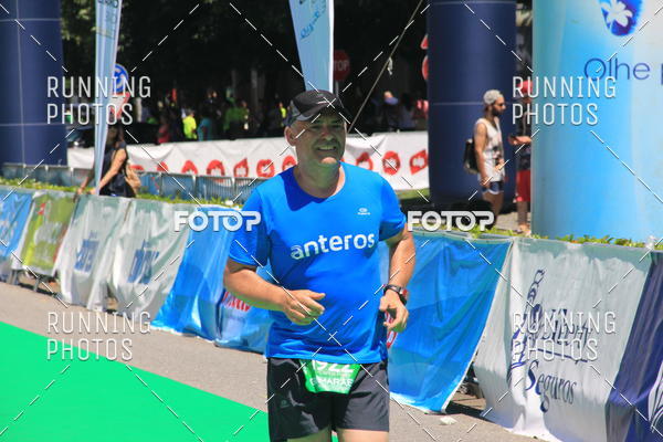 Buy your photos of the eventMeia Maratona Guimares 2016 on Fotop