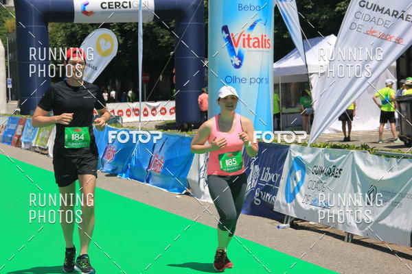 Buy your photos of the eventMeia Maratona Guimares 2016 on Fotop