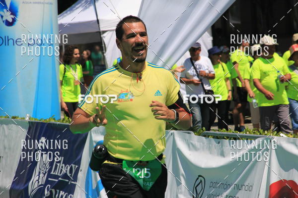 Buy your photos of the eventMeia Maratona Guimares 2016 on Fotop