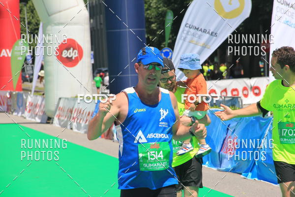 Buy your photos of the eventMeia Maratona Guimares 2016 on Fotop