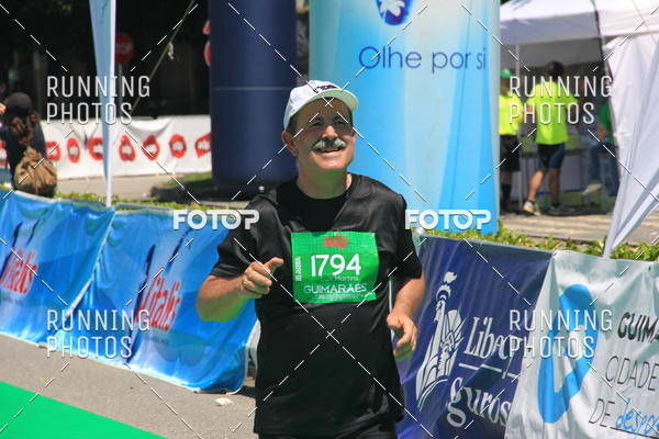 Buy your photos of the eventMeia Maratona Guimares 2016 on Fotop