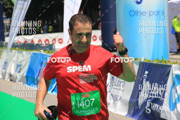 Buy your photos of the eventMeia Maratona Guimares 2016 on Fotop