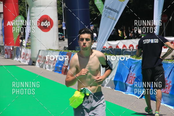 Buy your photos of the eventMeia Maratona Guimares 2016 on Fotop