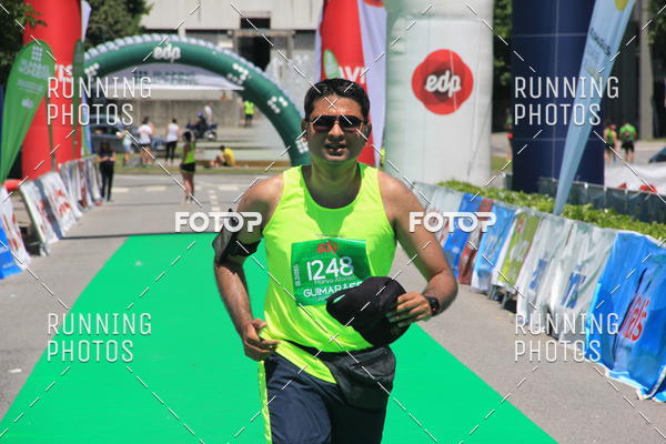 Buy your photos of the eventMeia Maratona Guimares 2016 on Fotop