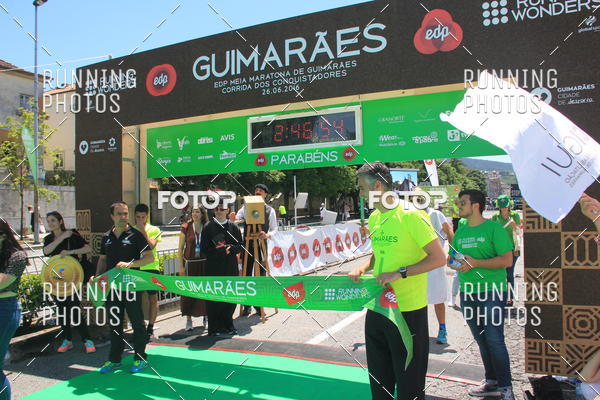 Buy your photos of the eventMeia Maratona Guimares 2016 on Fotop
