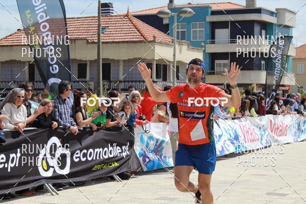 Buy your photos of the eventMeia Maratona Cortegaa 2017 on Fotop
