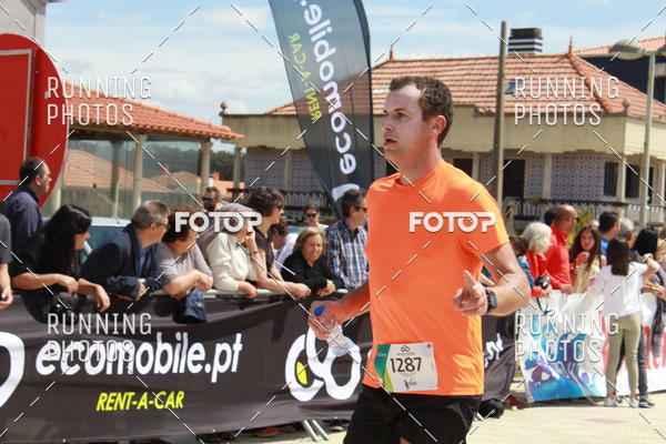 Buy your photos of the eventMeia Maratona Cortegaa 2017 on Fotop