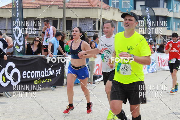 Buy your photos of the eventMeia Maratona Cortegaa 2017 on Fotop