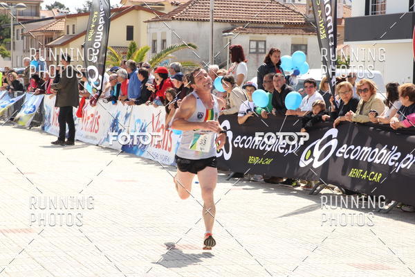 Buy your photos of the eventMeia Maratona Cortegaa 2017 on Fotop