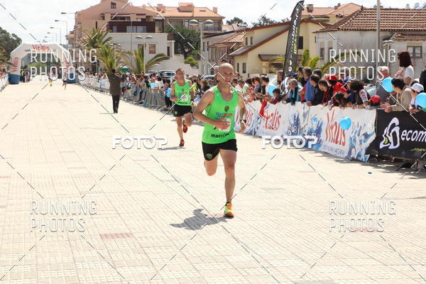 Buy your photos of the eventMeia Maratona Cortegaa 2017 on Fotop