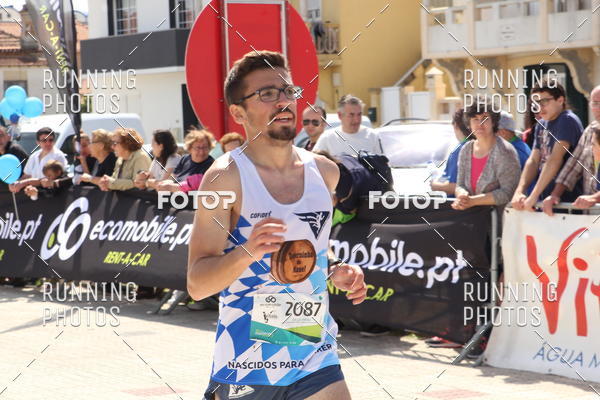 Buy your photos of the eventMeia Maratona Cortegaa 2017 on Fotop