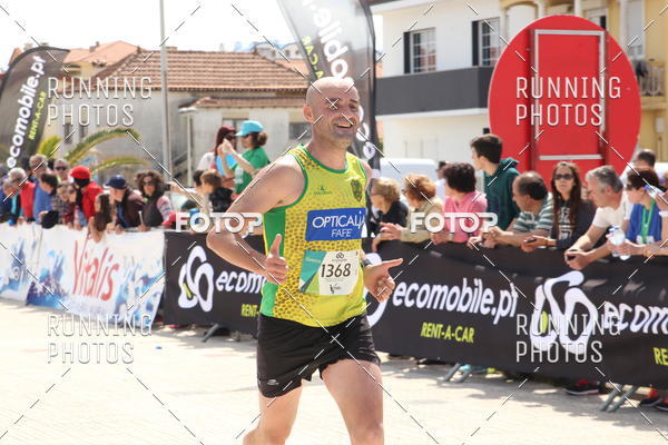 Buy your photos of the eventMeia Maratona Cortegaa 2017 on Fotop