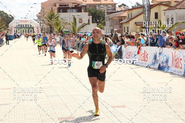 Buy your photos of the eventMeia Maratona Cortegaa 2017 on Fotop