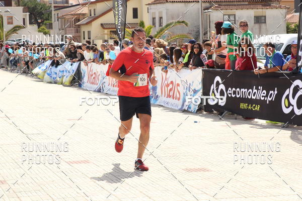 Buy your photos of the eventMeia Maratona Cortegaa 2017 on Fotop
