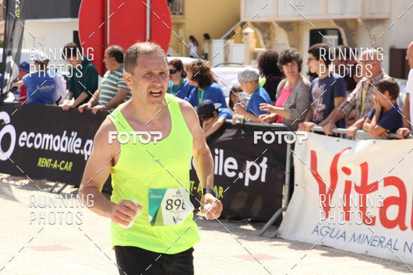 Buy your photos of the eventMeia Maratona Cortegaa 2017 on Fotop