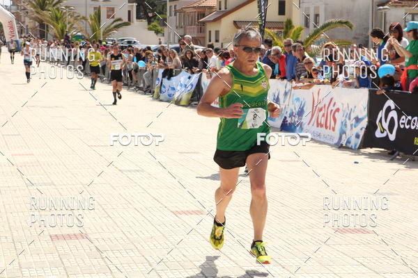 Buy your photos of the eventMeia Maratona Cortegaa 2017 on Fotop