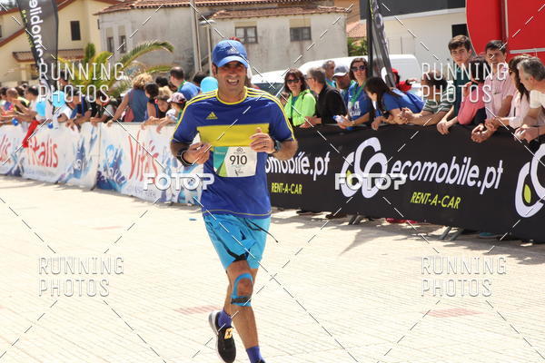 Buy your photos of the eventMeia Maratona Cortegaa 2017 on Fotop