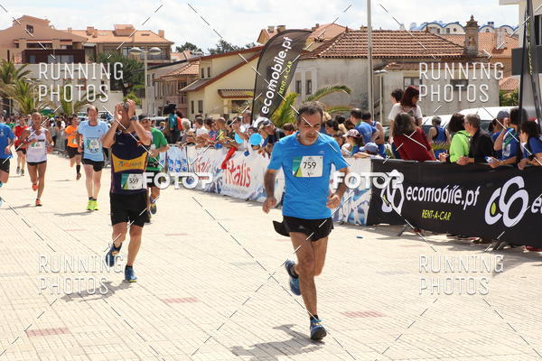Buy your photos of the eventMeia Maratona Cortegaa 2017 on Fotop