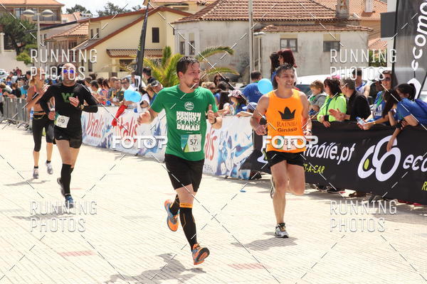 Buy your photos of the eventMeia Maratona Cortegaa 2017 on Fotop