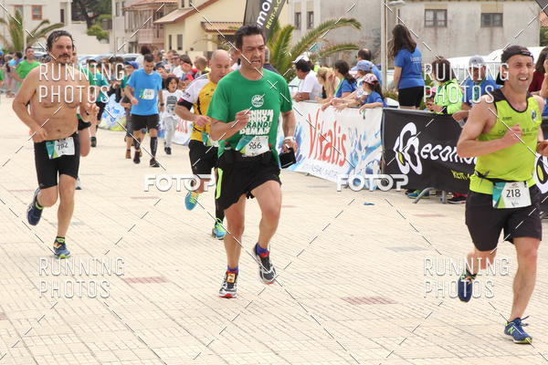 Buy your photos of the eventMeia Maratona Cortegaa 2017 on Fotop