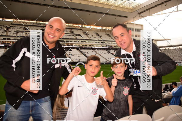 Buy your photos of the eventCorinthians x Am�rica - Brasileir�o on Fotop