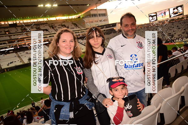 Buy your photos of the eventCorinthians x Am�rica - Brasileir�o on Fotop