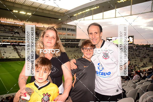 Buy your photos of the eventCorinthians x Am�rica - Brasileir�o on Fotop