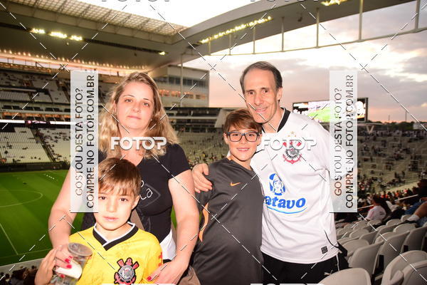 Buy your photos of the eventCorinthians x Am�rica - Brasileir�o on Fotop