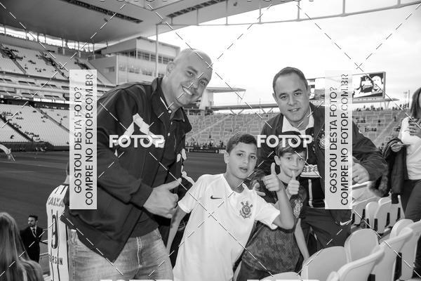 Buy your photos of the eventCorinthians x Am�rica - Brasileir�o on Fotop