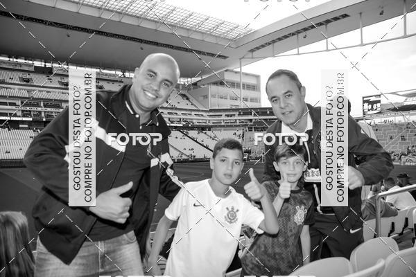 Buy your photos of the eventCorinthians x Am�rica - Brasileir�o on Fotop