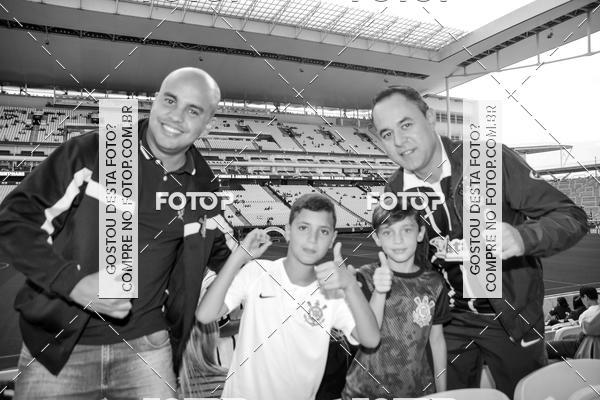 Buy your photos of the eventCorinthians x Am�rica - Brasileir�o on Fotop