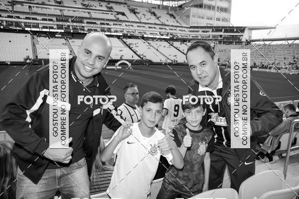 Buy your photos of the eventCorinthians x Am�rica - Brasileir�o on Fotop
