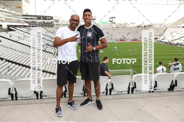 Buy your photos of the eventCorinthians x Am�rica - Brasileir�o on Fotop