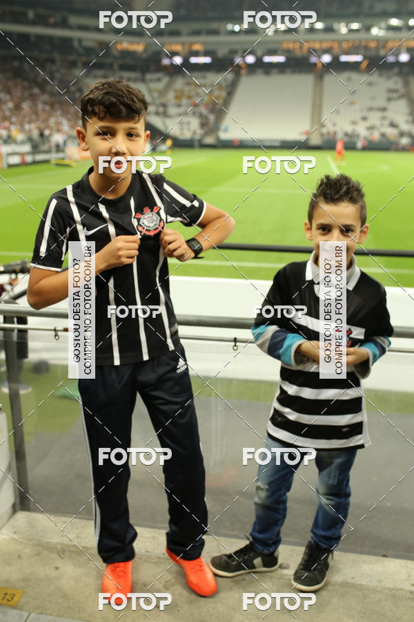Buy your photos of the eventCorinthians x Am�rica - Brasileir�o on Fotop