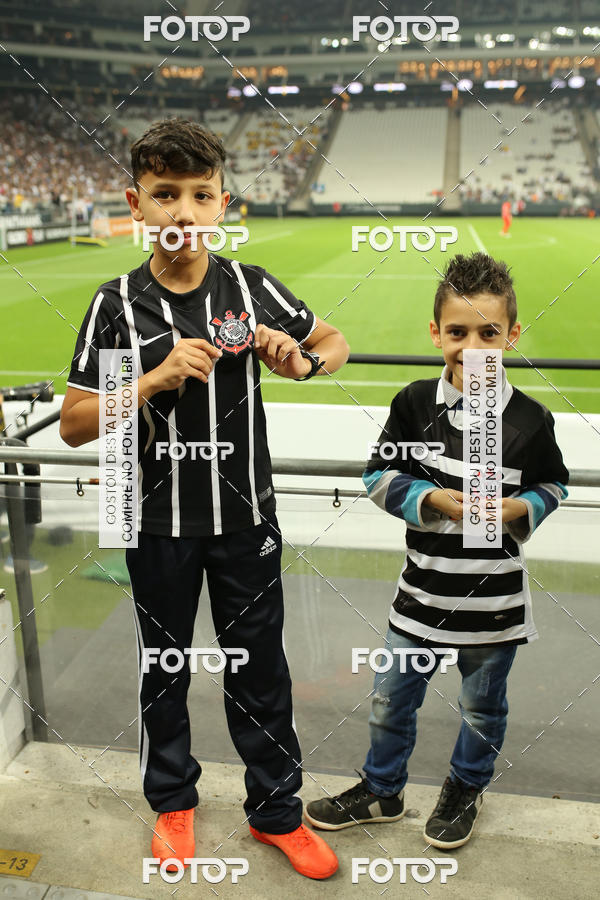 Buy your photos of the eventCorinthians x Am�rica - Brasileir�o on Fotop