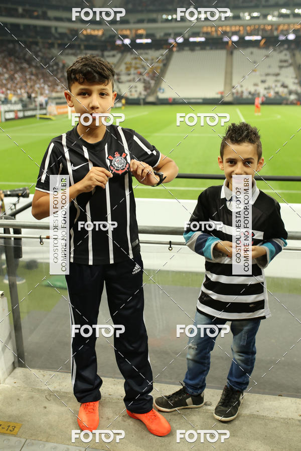 Buy your photos of the eventCorinthians x Am�rica - Brasileir�o on Fotop