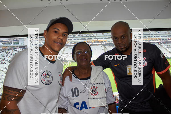 Buy your photos of the eventCorinthians x Am�rica - Brasileir�o on Fotop
