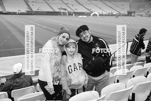 Buy your photos of the eventCorinthians x Santos - Brasleiro on Fotop