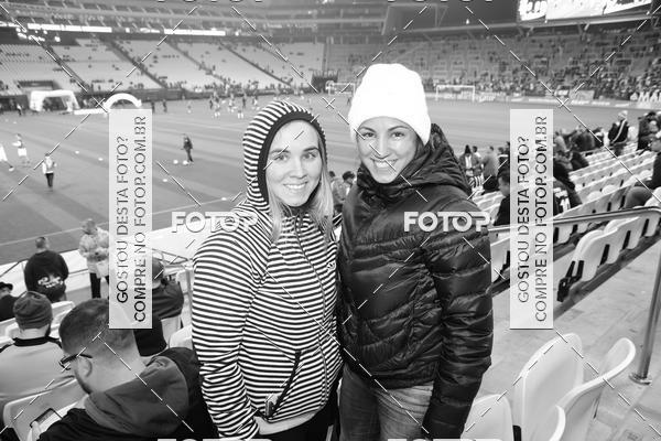 Buy your photos of the eventCorinthians x Santos - Brasleiro on Fotop