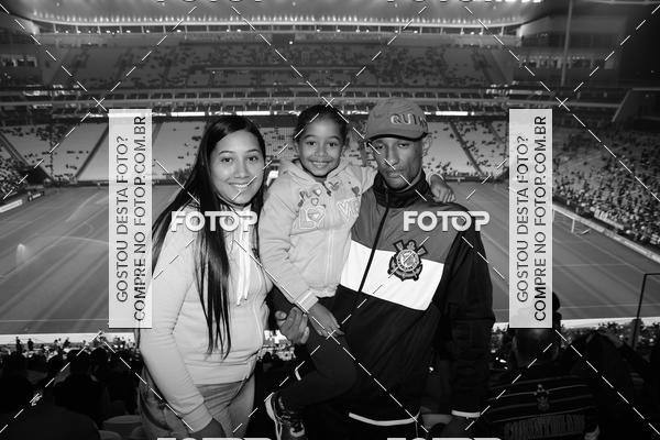 Buy your photos of the eventCorinthians x Santos - Brasleiro on Fotop