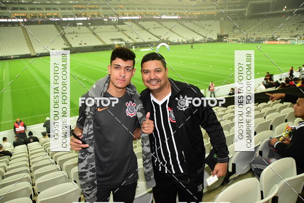 Buy your photos of the eventCorinthians x Santos - Brasleiro on Fotop
