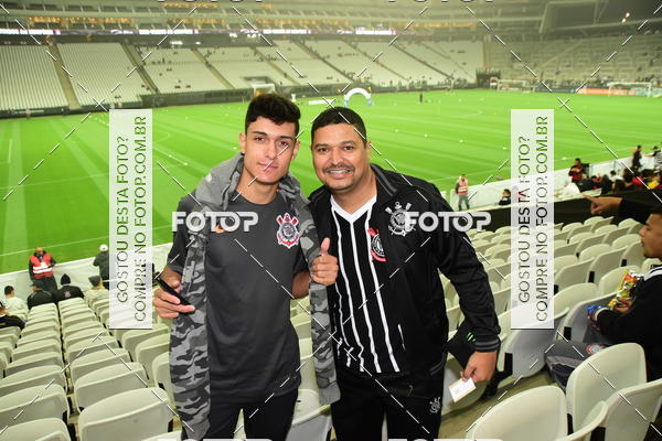 Buy your photos of the eventCorinthians x Santos - Brasleiro on Fotop