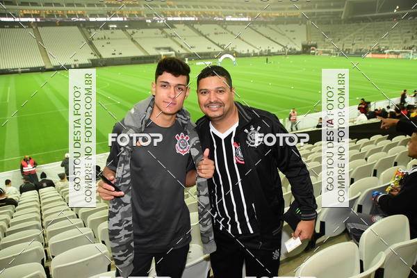 Buy your photos of the eventCorinthians x Santos - Brasleiro on Fotop