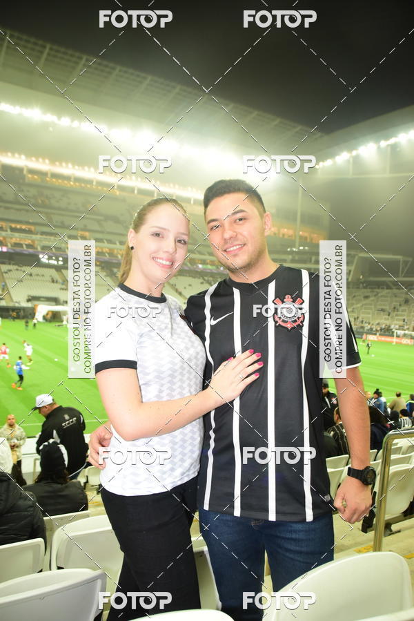 Buy your photos of the eventCorinthians x Santos - Brasleiro on Fotop