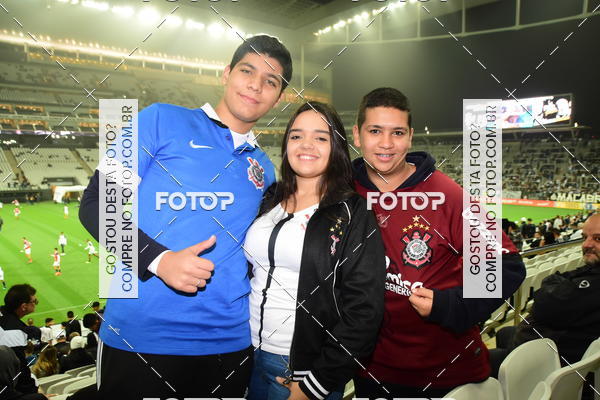Buy your photos of the eventCorinthians x Santos - Brasleiro on Fotop